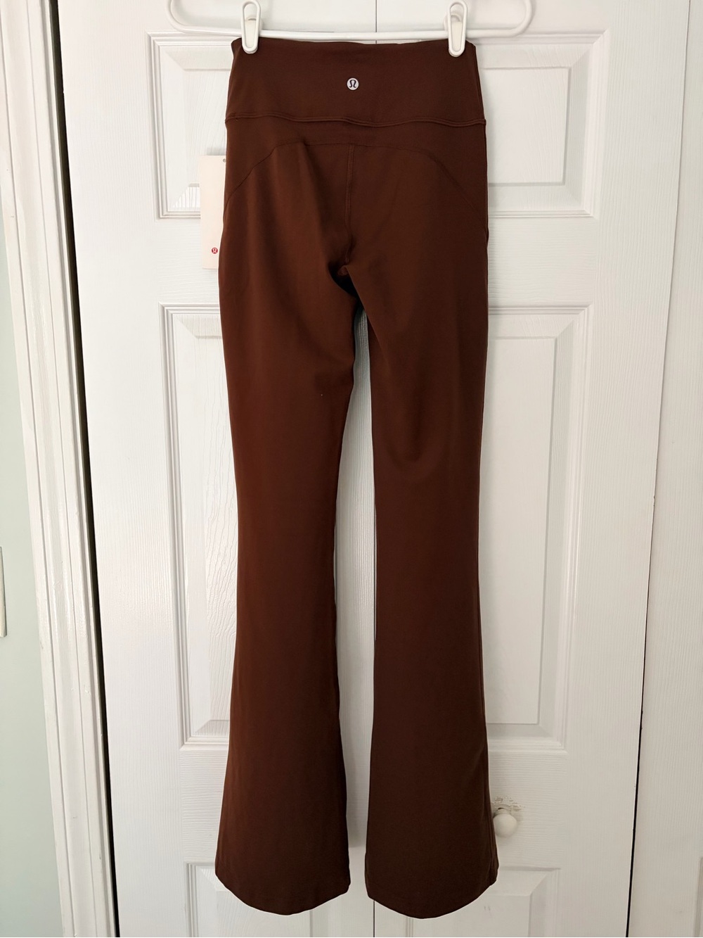 Lululemon Groove HR Flared Pants size 4 NWT LAVA CAKE